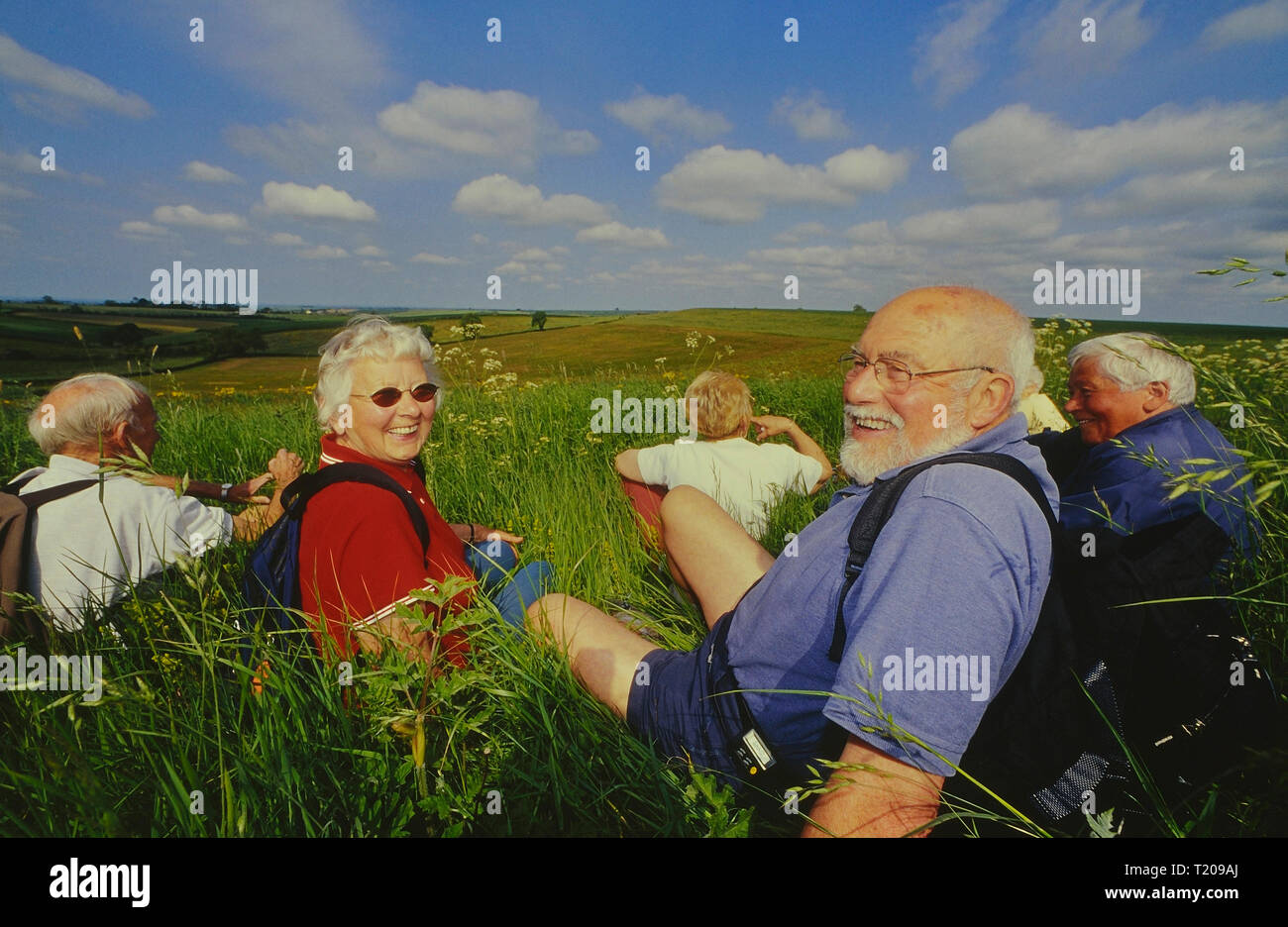 Mature ramblers, Lincolnshire Wolds, East Midlands, England, UK Stock Photo