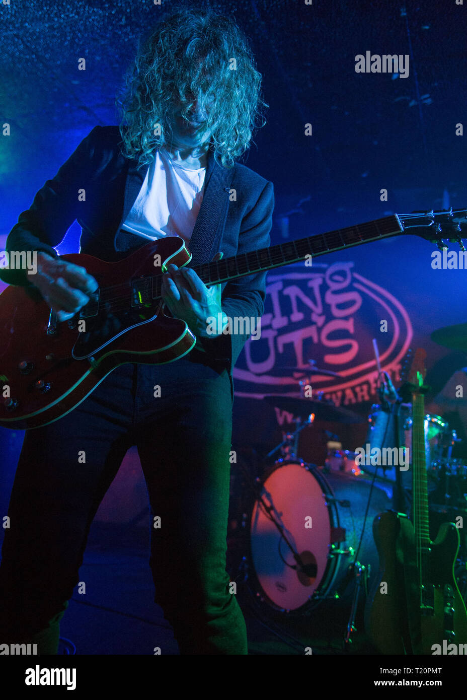 Killers Guitarist, Dave Keuning performing in Glasgow to a packed crowd ...