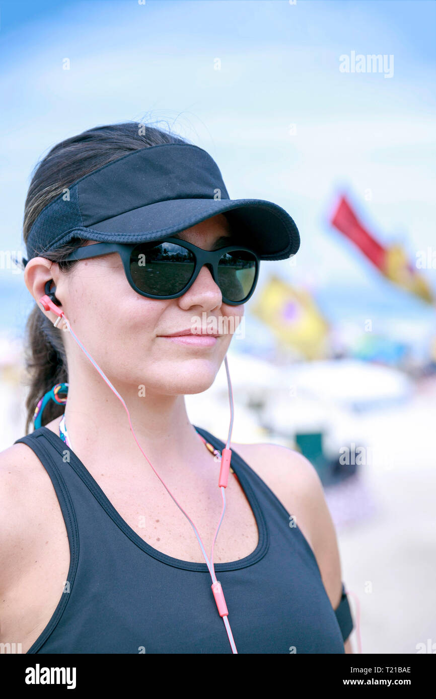 Latina woman 40s hi-res stock photography and images - Alamy