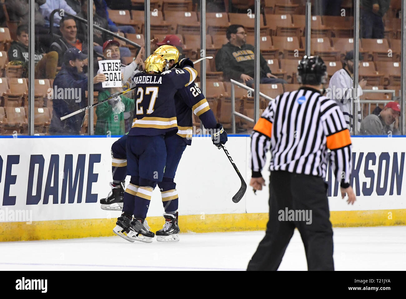 Clarkson golden knights hires stock photography and images Alamy