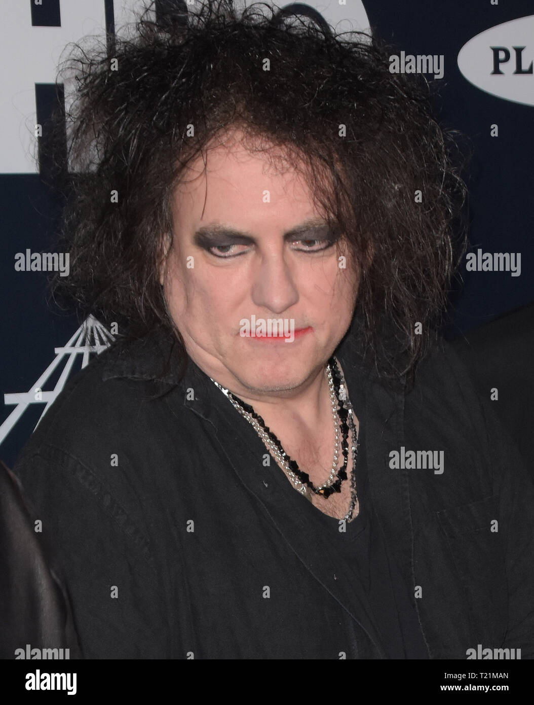 NEW YORK, NEW YORK - MARCH 29: Robert Smith of The Cure attends the 2019 Rock & Roll Hall Of Fame Induction Ceremony at Barclays Center on March 29, 2019 in New NEW YORK, NEW YORK - MARCH 29: Robert Smith of The Cure attends the 2019 Rock & Roll Hall Of Fame Induction Ceremony at Barclays Center on March 29, 2019 in New