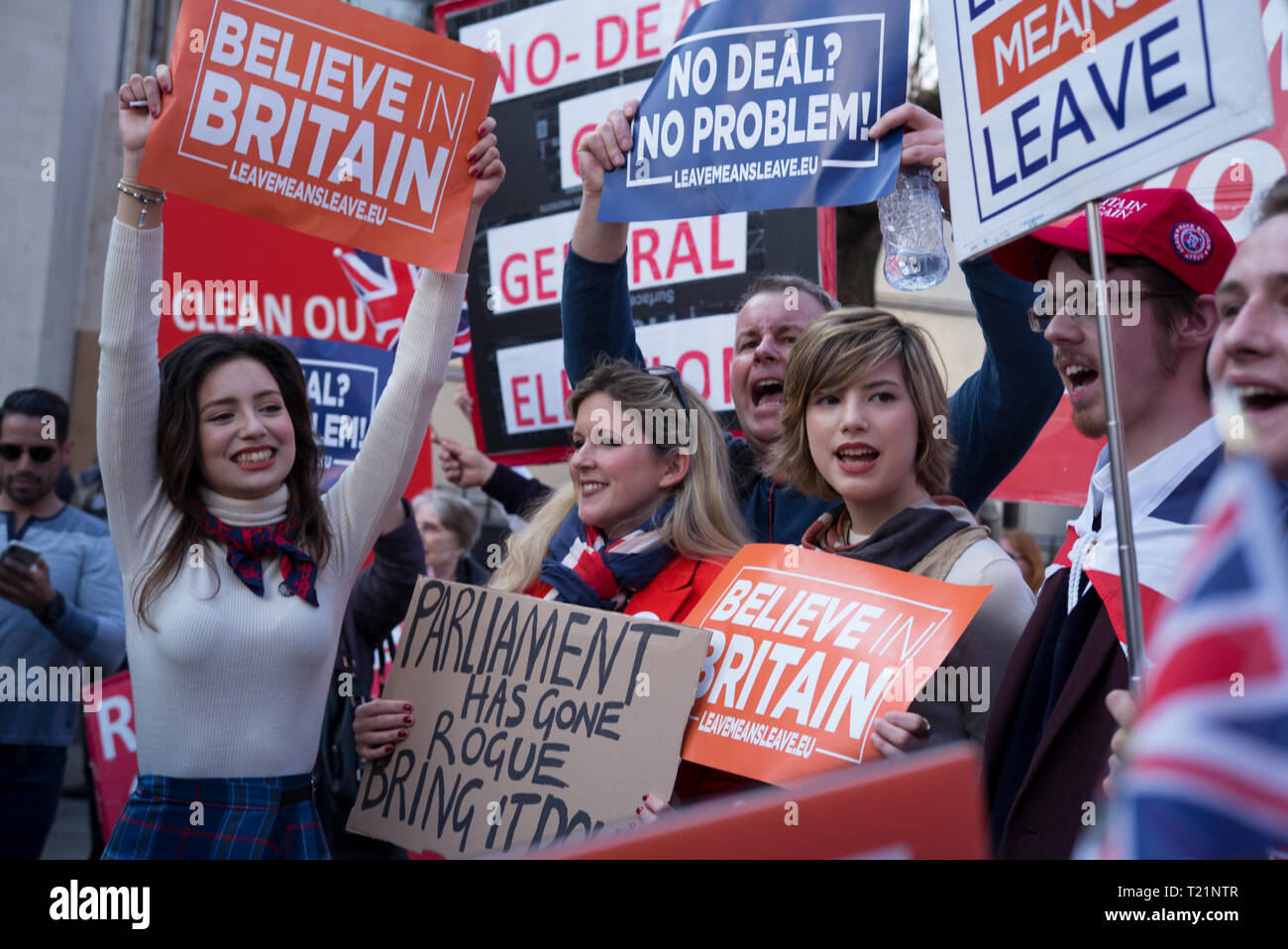 London, UK. 29th Mar, 2019. Pro Brexit protestors in Parliament Square London Credit: Roger Hutchings/Alamy Live News Stock Photo