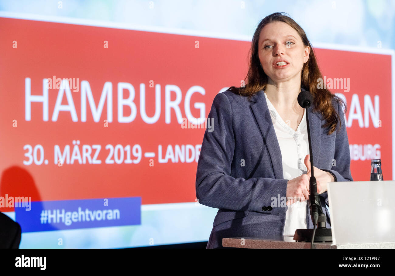 Hamburg, Germany. 30th Mar, 2019. Melanie Leonhard, state chairman of the SPD Hamburg, speaks at the state party conference of her party, which deals with the upcoming election to the districts as well as to the European Parliament. Credit: Markus Scholz/dpa/Alamy Live News Stock Photo