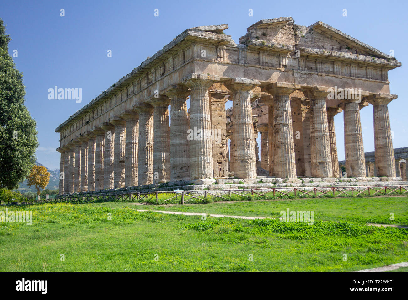 Temple of hera ii hi-res stock photography and images - Alamy