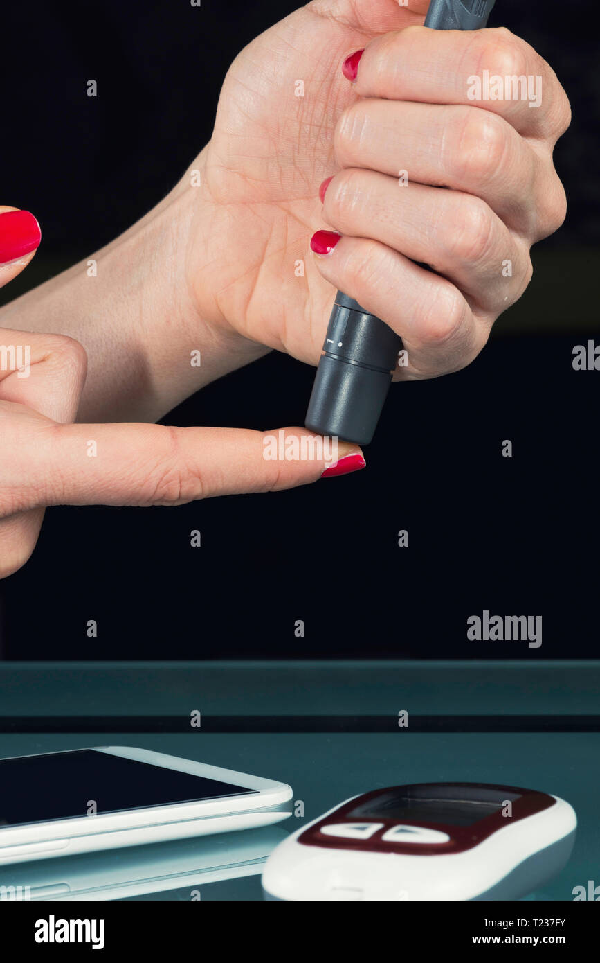 Checking blood sugar level with portable and smart phone