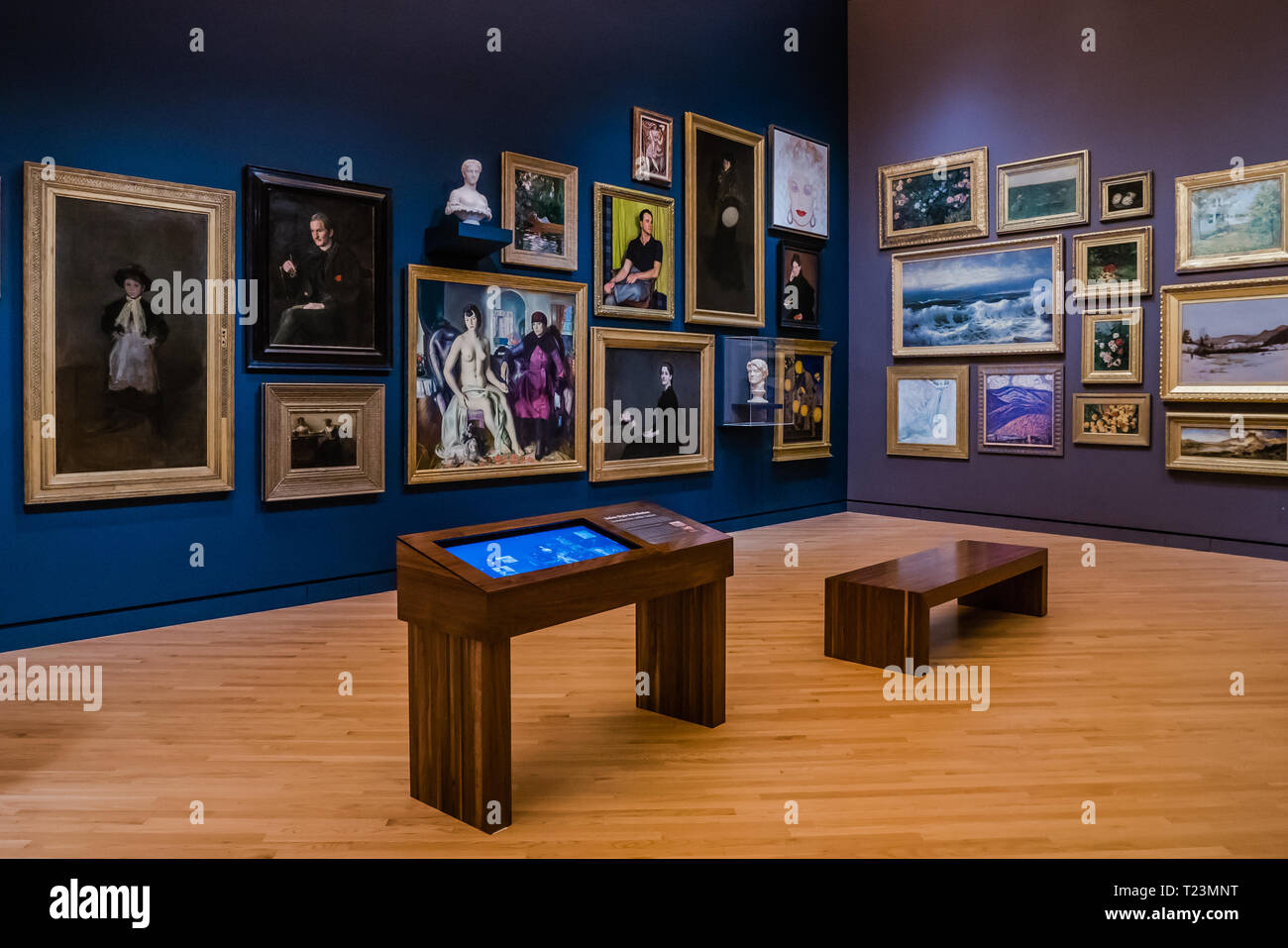 Alice walton hi-res stock photography and images - Alamy