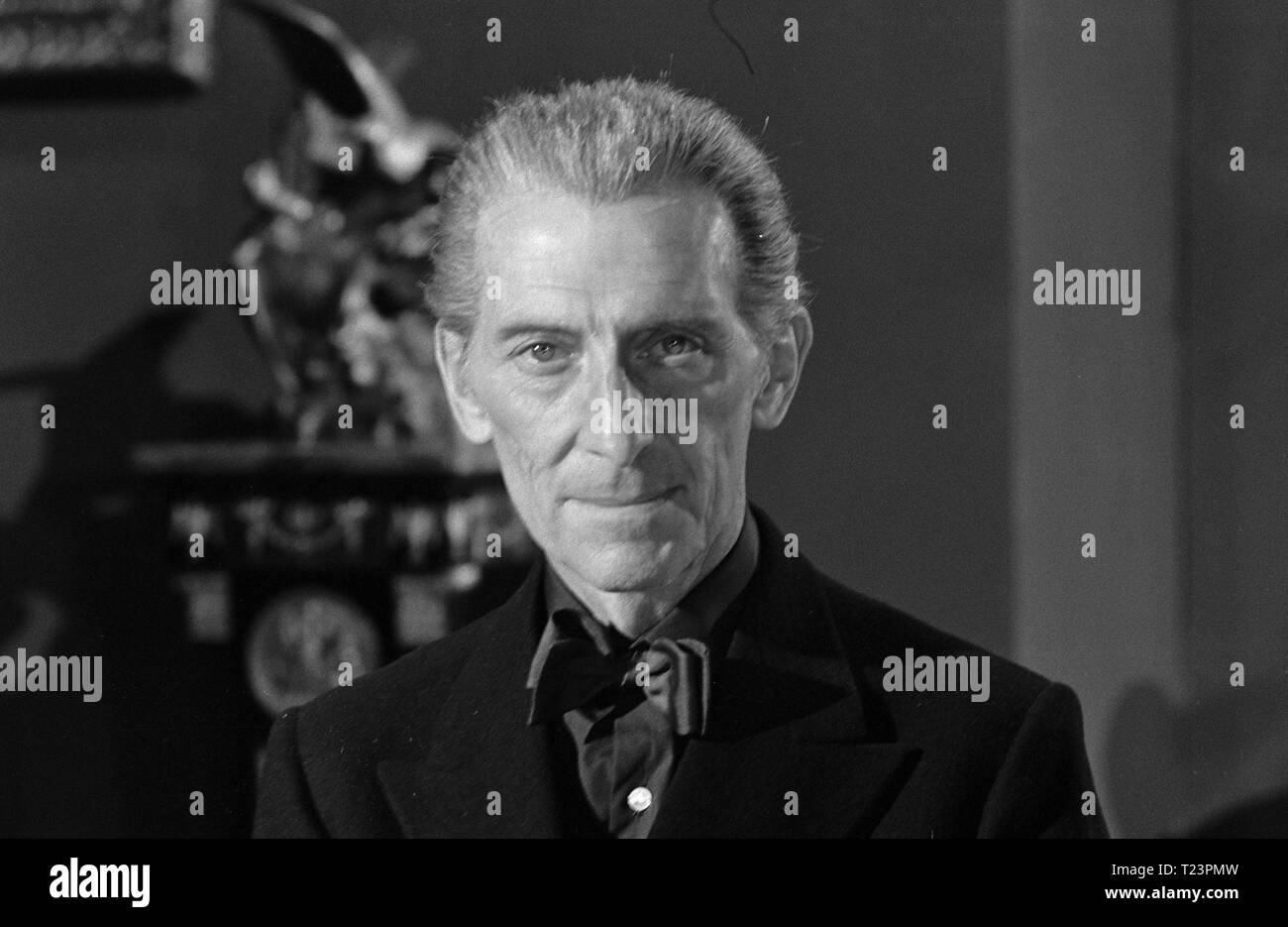 Peter cushing portrait hi-res stock photography and images - Alamy