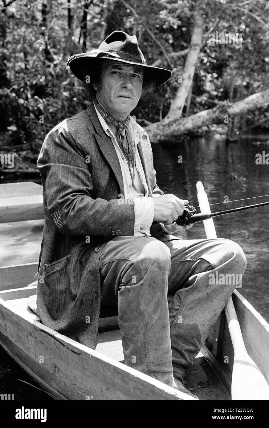 Cross Creek (1983) Rip Torn, Date 1983 Stock Photo Alamy