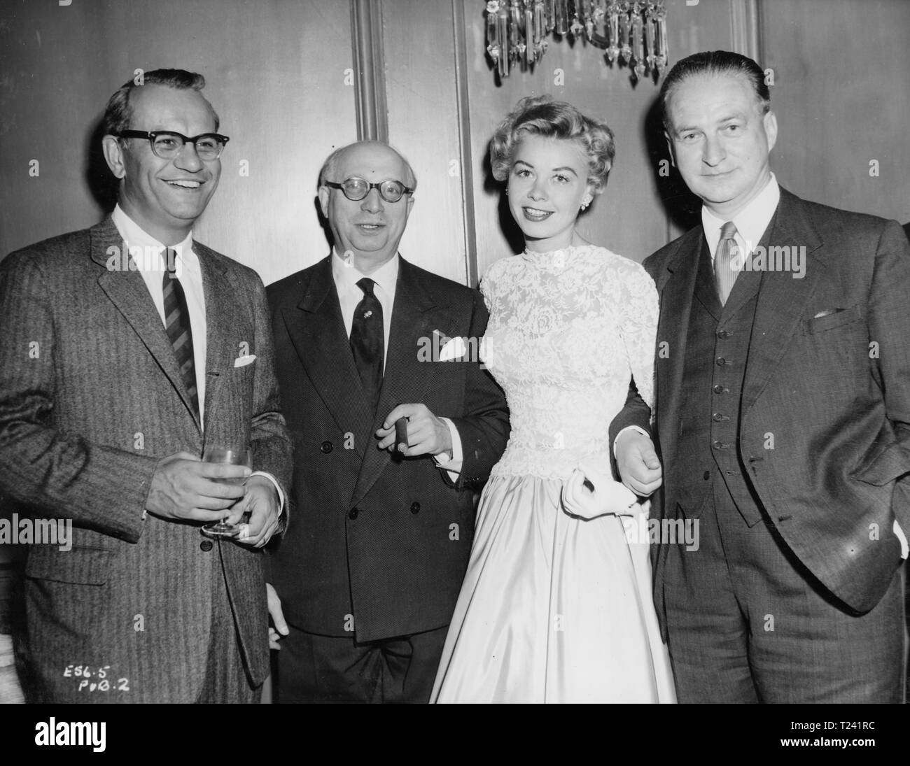 Let S Be Happy 1957 Film Director Henry Levin Film Producer Marcel Hellman Vera Ellen Date 1957 Stock Photo Alamy
