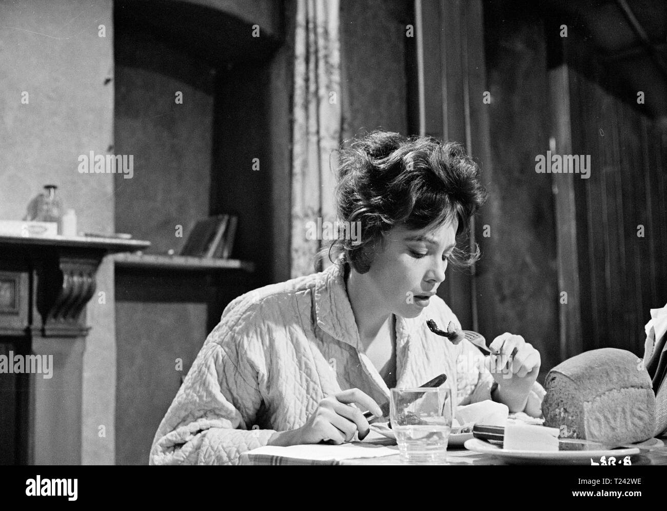 The L-Shaped Room (1962) Leslie Caron, Date: 1962 Stock Photo - Alamy