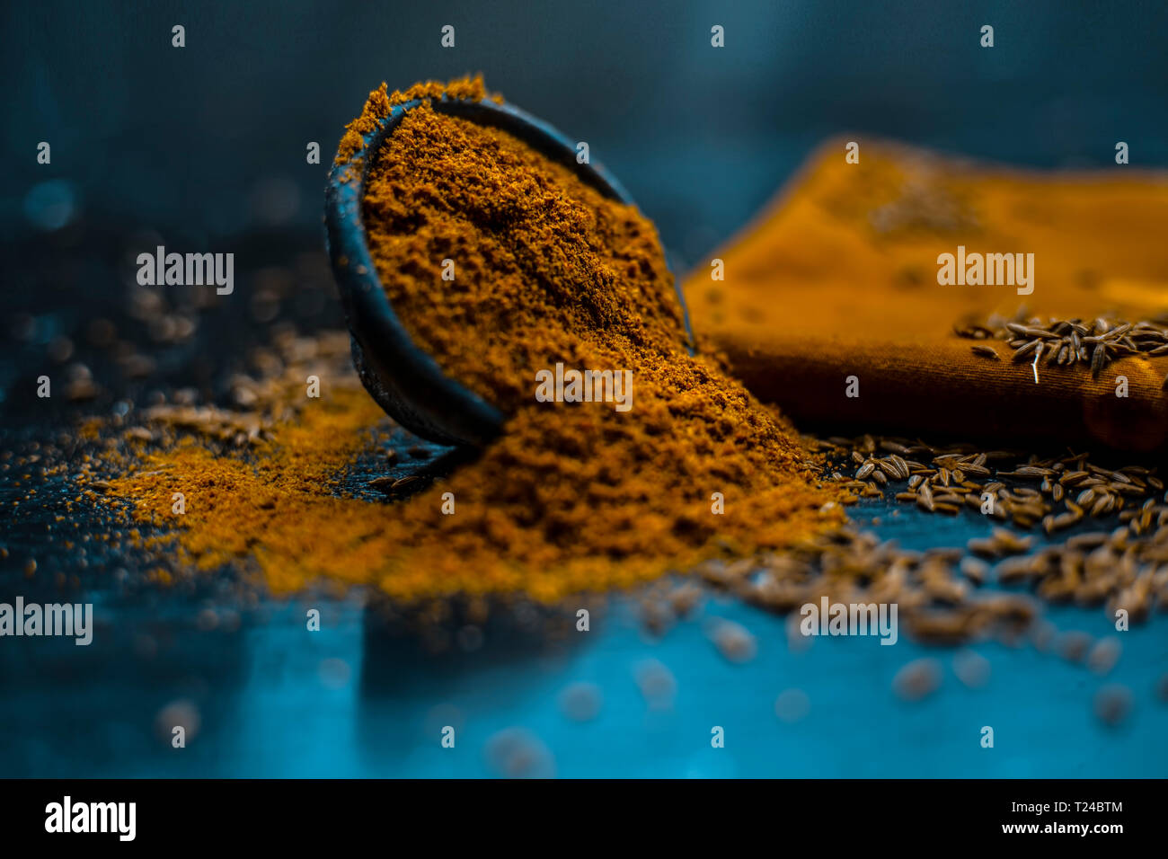 close up of a bowl of grounded indian turmeric powder isolated Stock ...