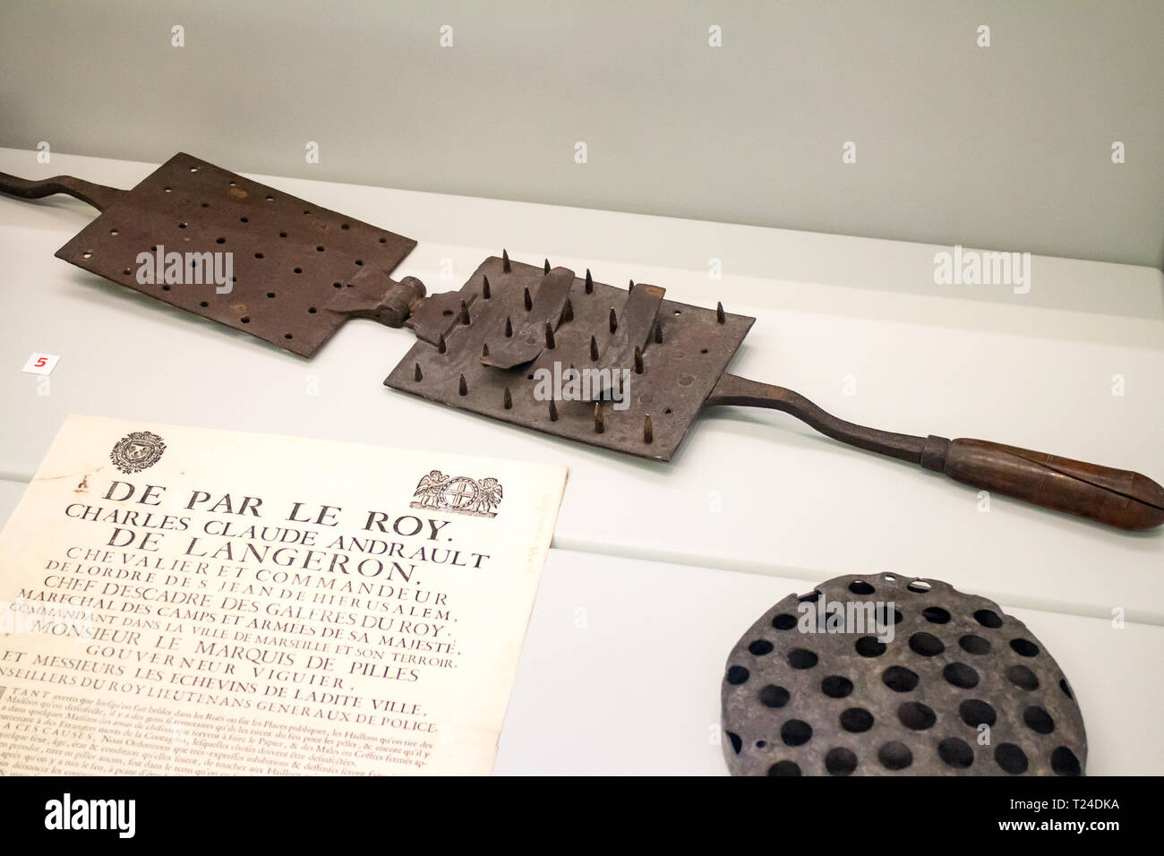 Musée d'Histoire de Marseille : Great Plague 1720 - Device used to pierce letters coming from infected areas before fumigation (box lower right) Stock Photo