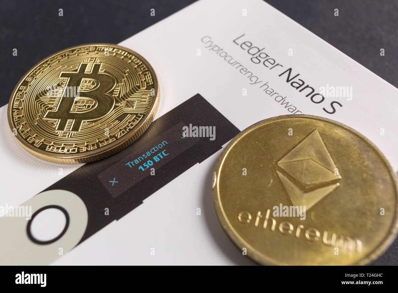 SLOVENIA - DECEMBER 27, 2018: Ledger hardware wallet for cryptocurrency  like bitcoin, ethereum and others Stock Photo - Alamy