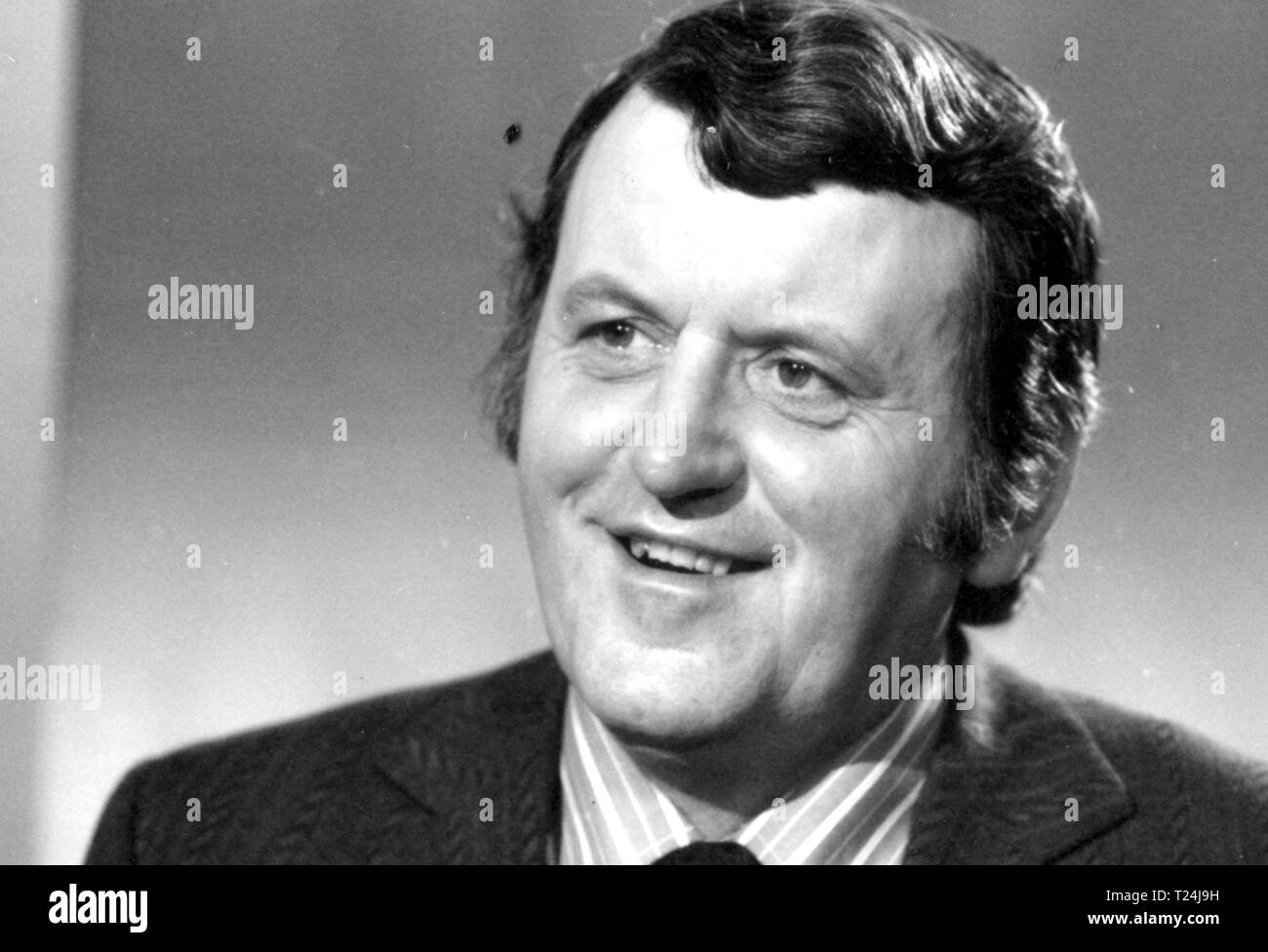 Man About the House (1974) Bill Grundy, Date: 1974 Stock Photo - Alamy