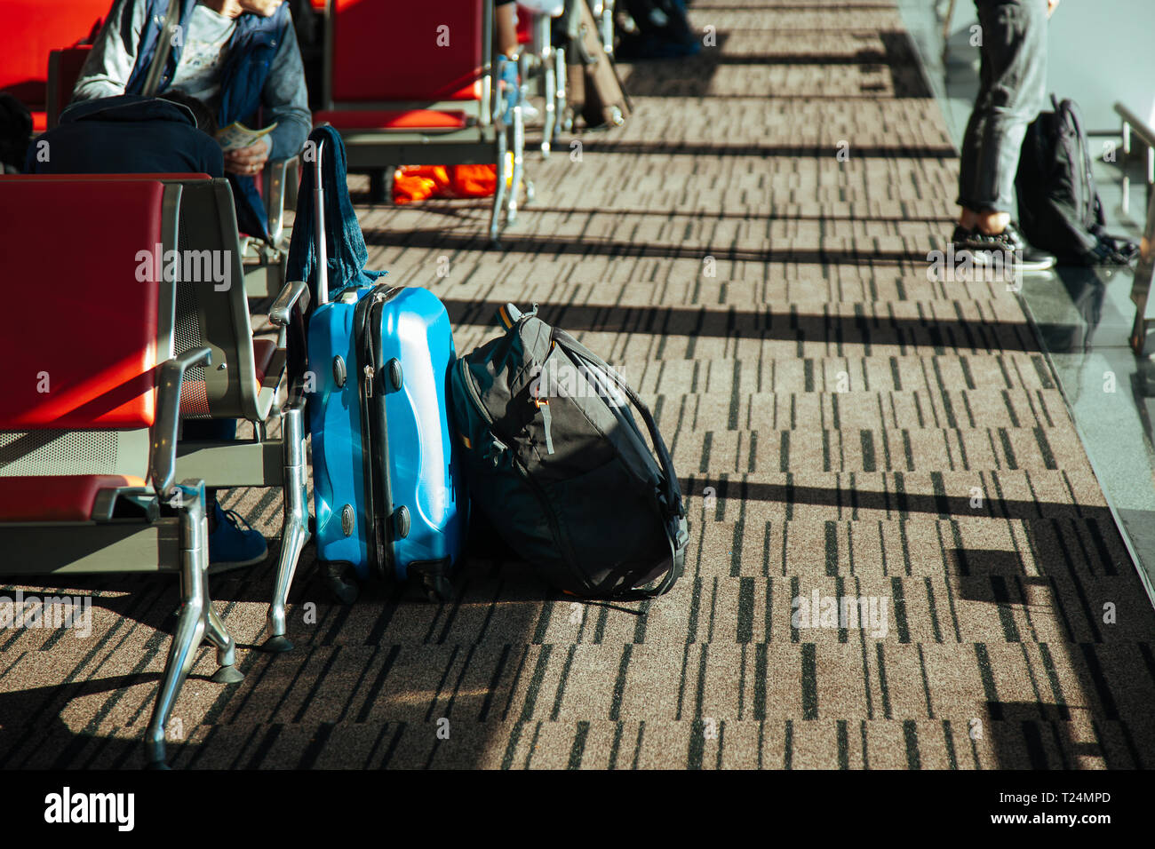Terminal Arrival Baggage Stock Photos & Terminal Arrival Baggage Stock