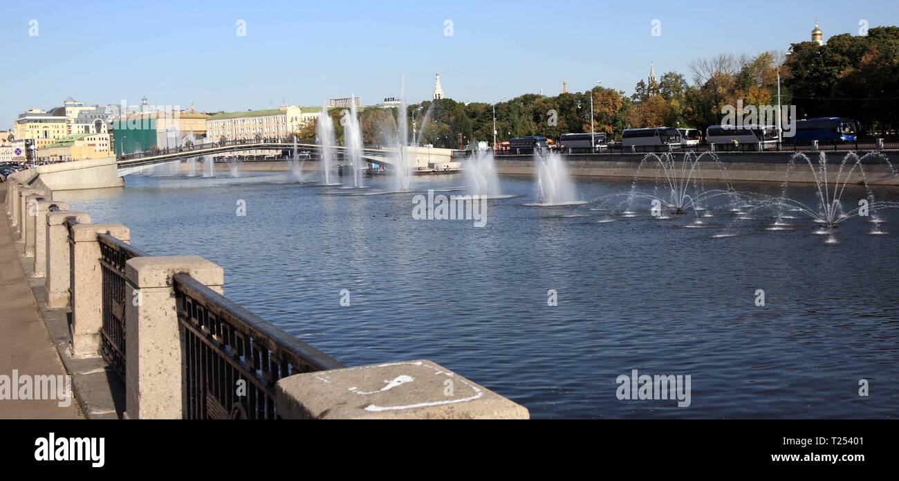 many fountain on river Stock Photo Alamy
