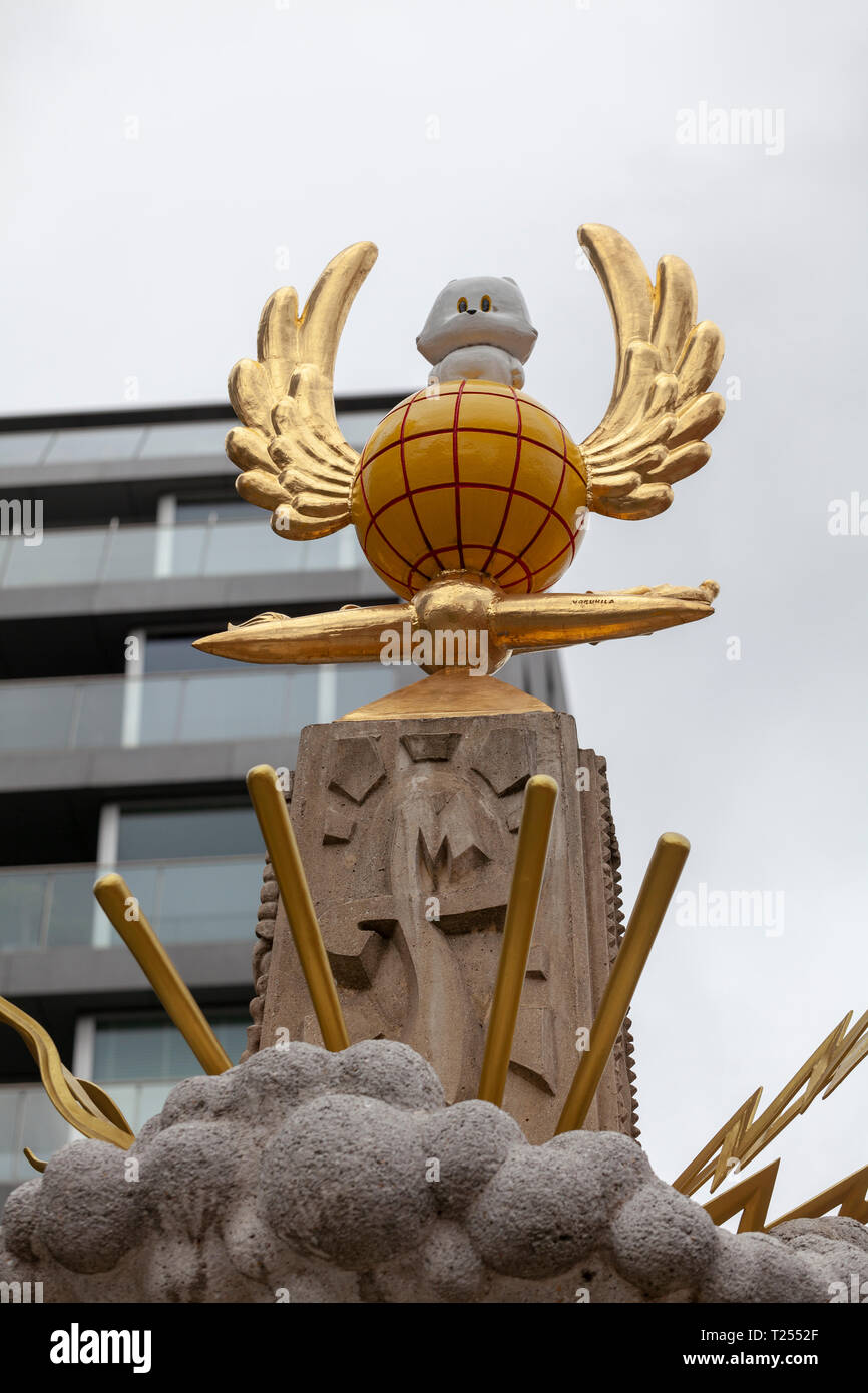 Mythology sculptures in Rotterdam Blaak, Stock