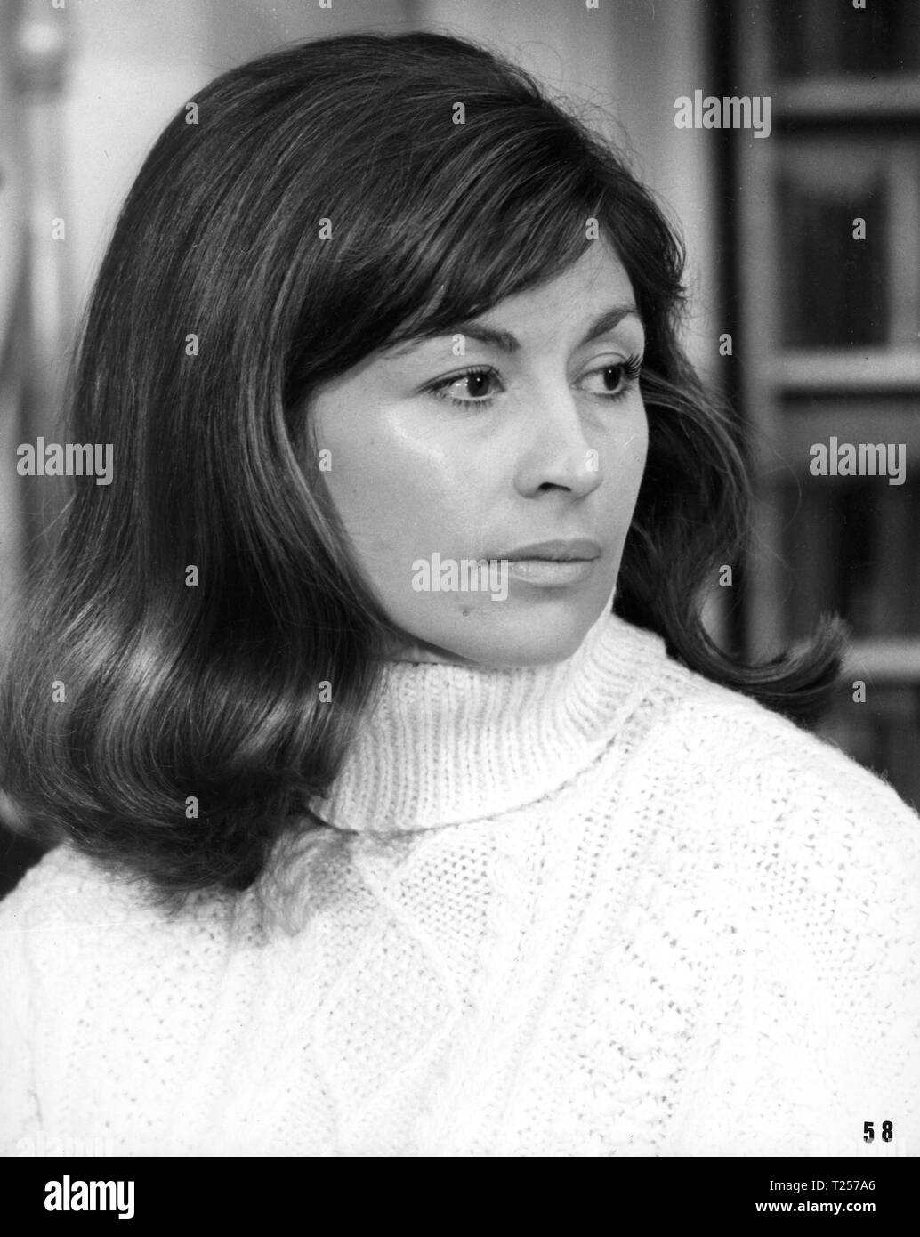 Nanette newman film hi-res stock photography and images - Alamy