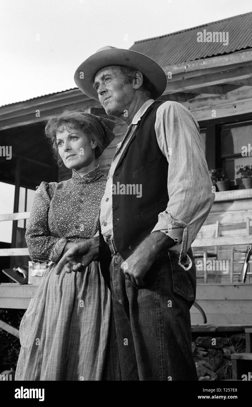 The Red Pony (1973) Henry Fonda, Maureen O'Hara, Date: 1973 Stock Photo ...