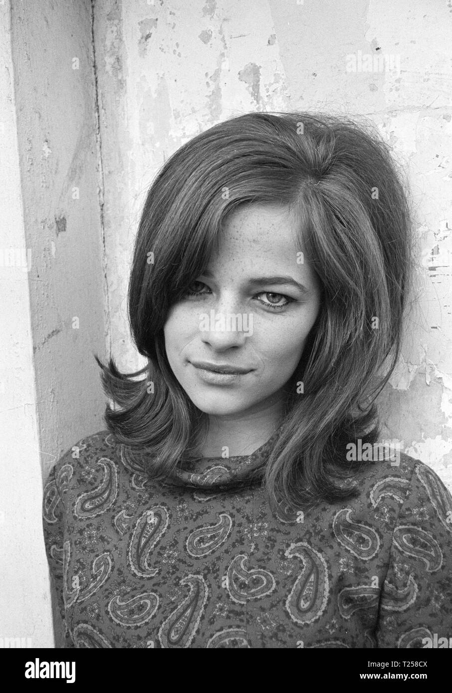 Rotten to the Core (1965) Charlotte Rampling, Date: 1965 Stock Photo - Alamy