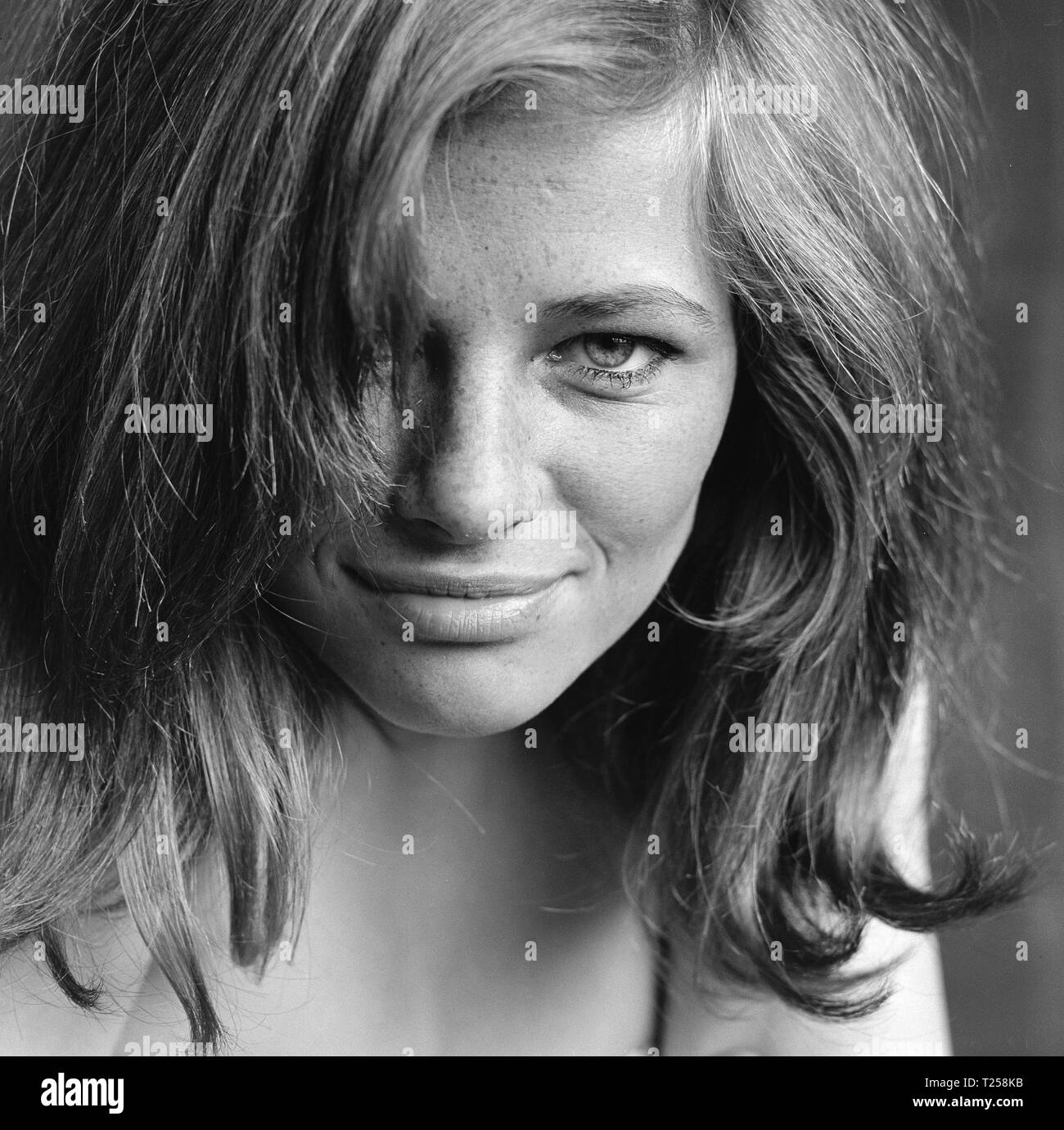 Rotten to the Core (1965) Charlotte Rampling, Date: 1965 Stock Photo - Alamy