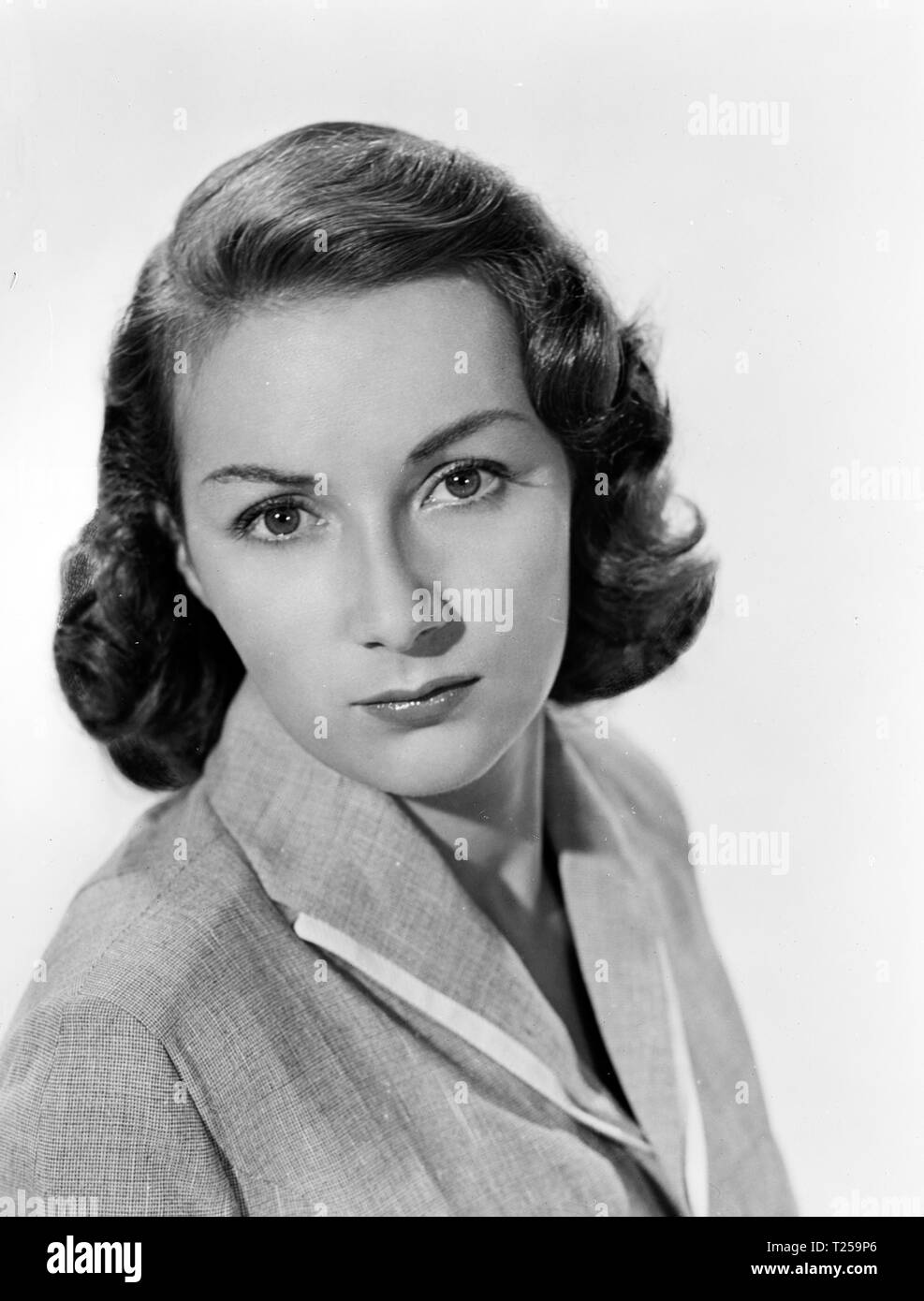 The Shiralee (1957) Rosemary Harris, Date 1957 Stock Photo Alamy