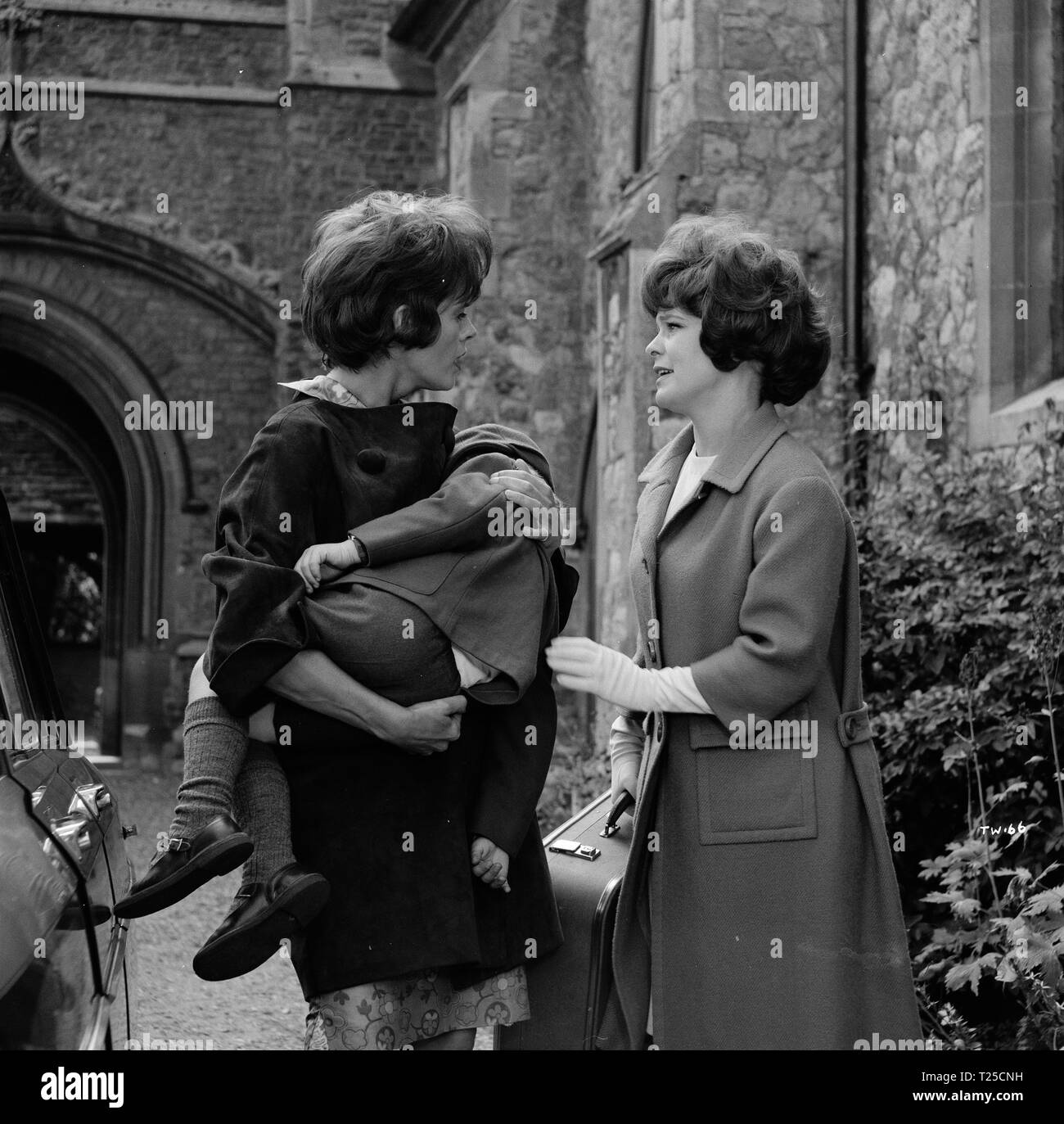 Troubled Waters (1969)  Yvette Rees, Andy Myers, Zena Walker,      Date: 1969 Stock Photo