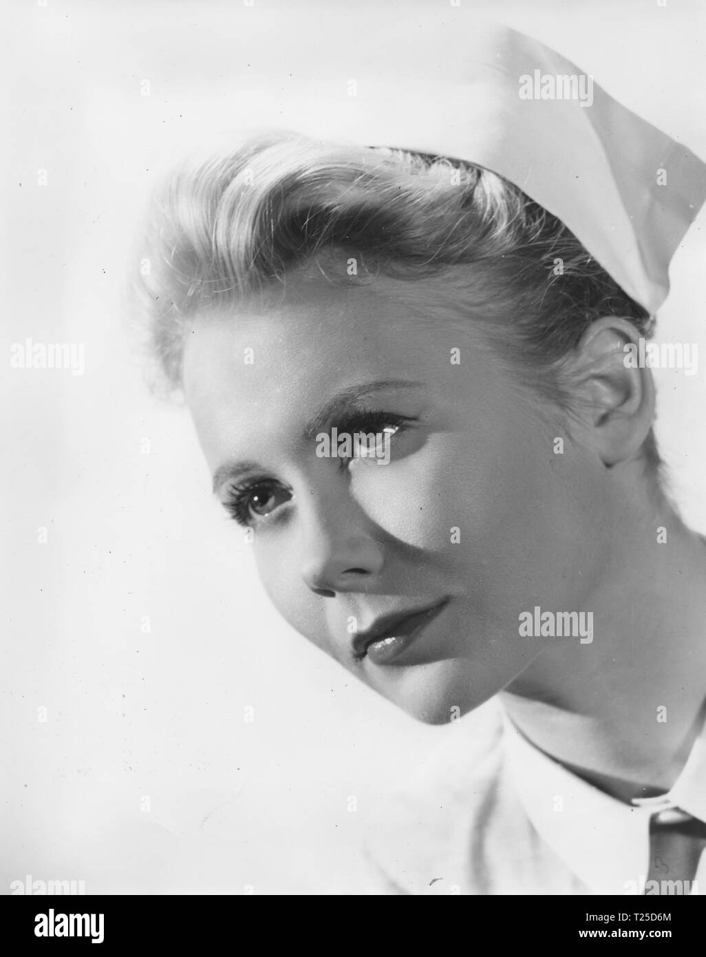 Twice Round the Daffodils (1962)  Juliet Mills,      Date: 1962 Stock Photo