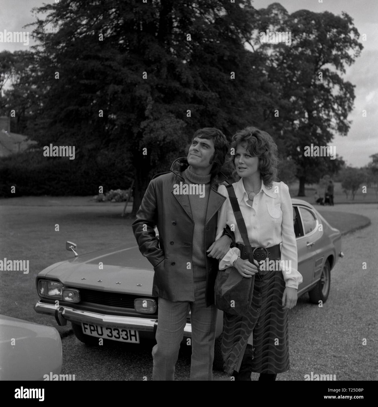 Villain (1971) Ian McShane, Fiona Lewis, Date: 1971 Stock Photo - Alamy