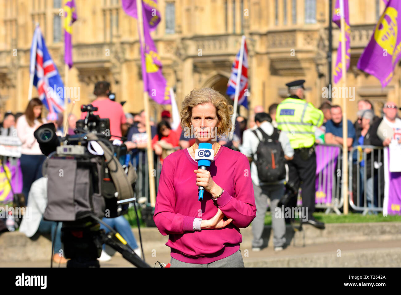 Birgit Maass - Deutsche Welle UK correspondent - reporting on Brexit from College Green, Westminster, UK. 29 March 2019 Stock Photo