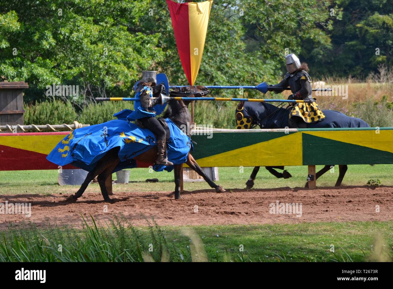 Javelins hires stock photography and images Alamy