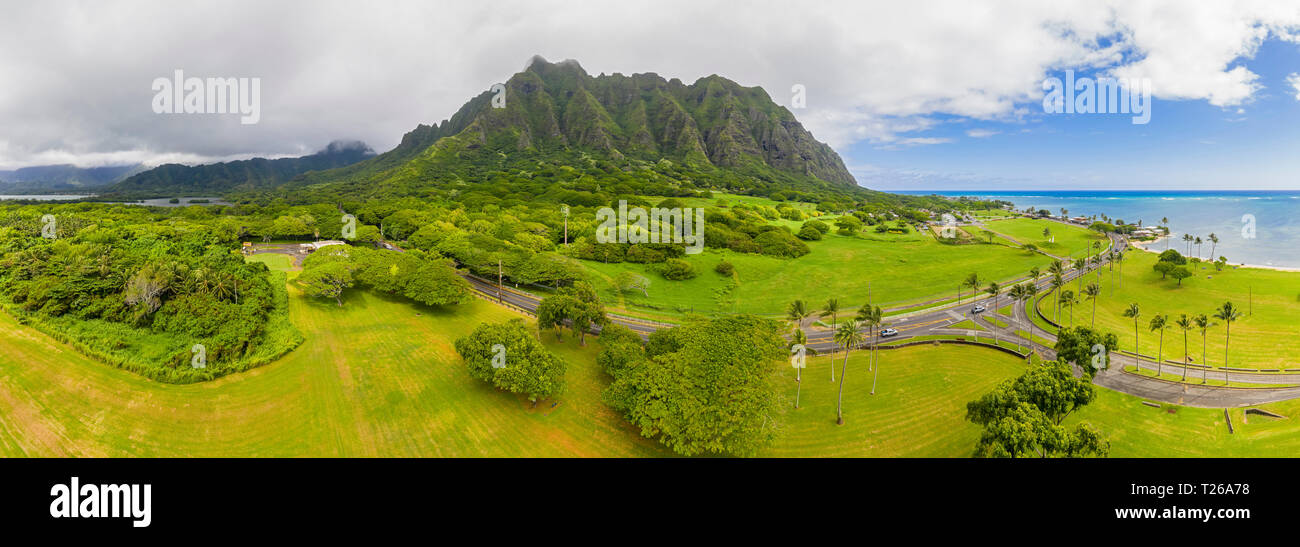 USA, Haswaii, Oahu, Ko'olau Range, Kamehameha Highway Stock Photo Alamy