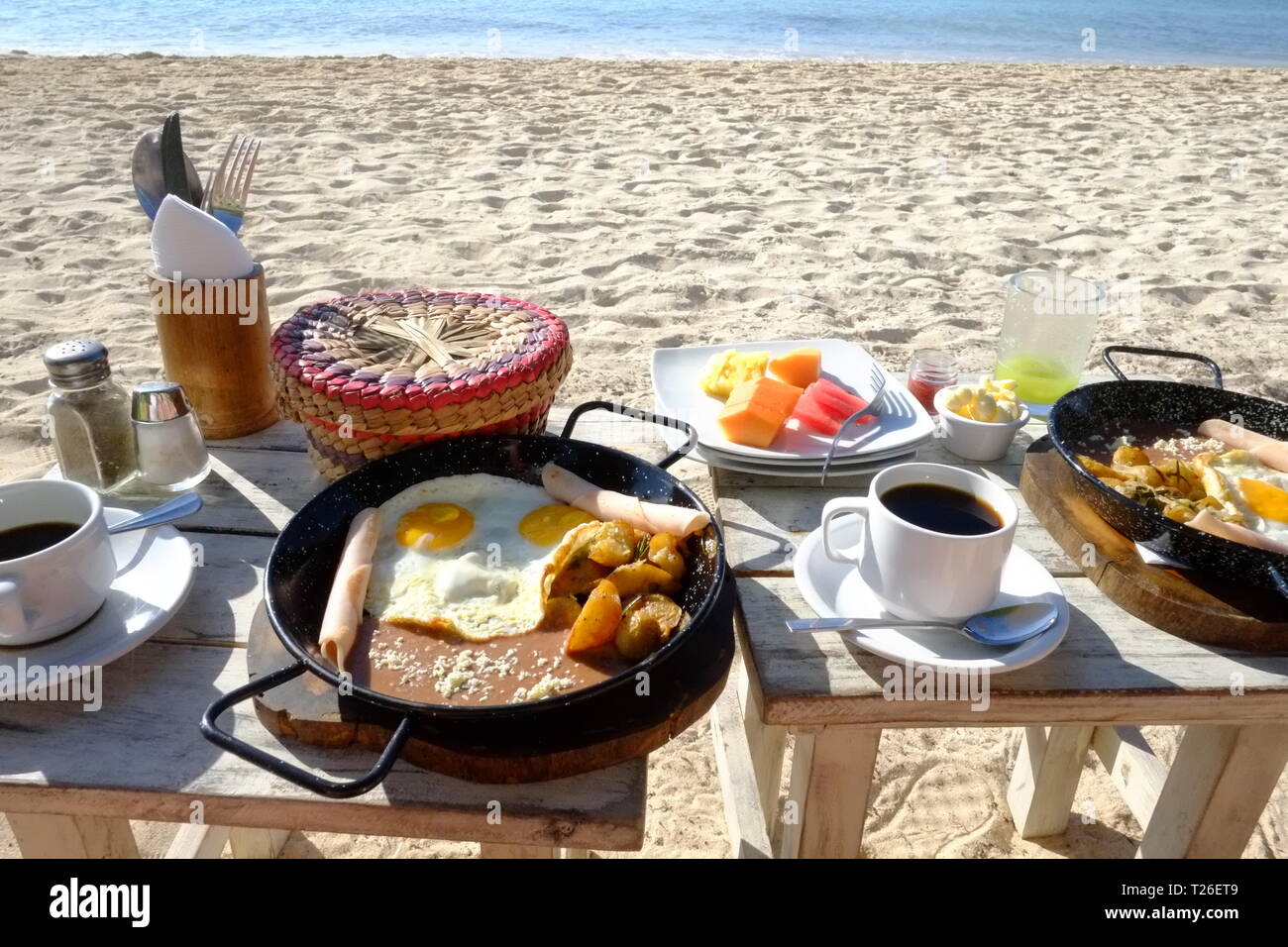 Breakfast on the beach, Playa del Carmen, Mexico Stock Photo Alamy