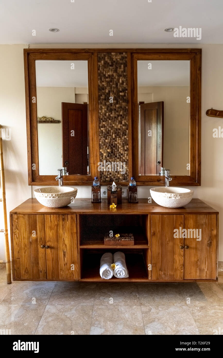 Ubud Bali Indonesia January 2019 Luxury Hotel Bathroom