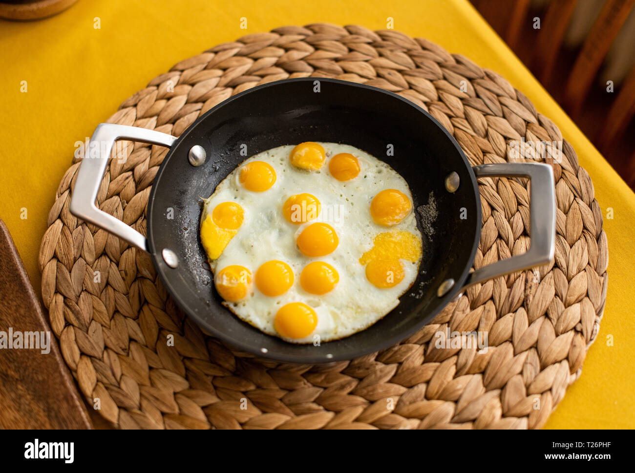 Sunny side up quail eggs hires stock photography and images Alamy