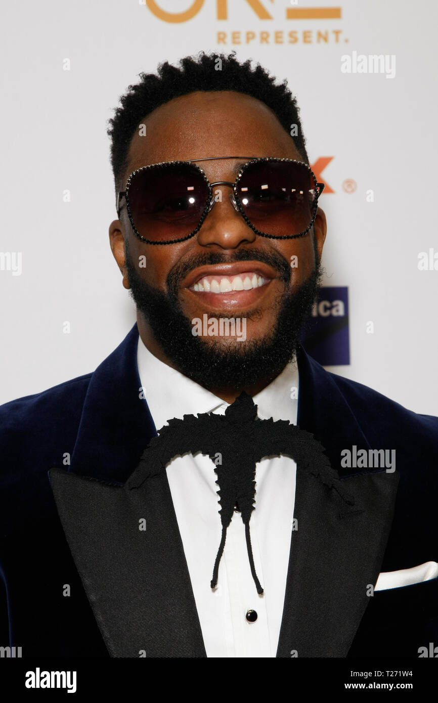Beverly Hills Ca 29th Mar 19 Raheem Devaughn Attends The 50th Naacp Image Awards Non Televised Dinner At The Berverly Hilton On March 29 19 In Beverly Hills Ca Credit Cra Sh Image Space Media