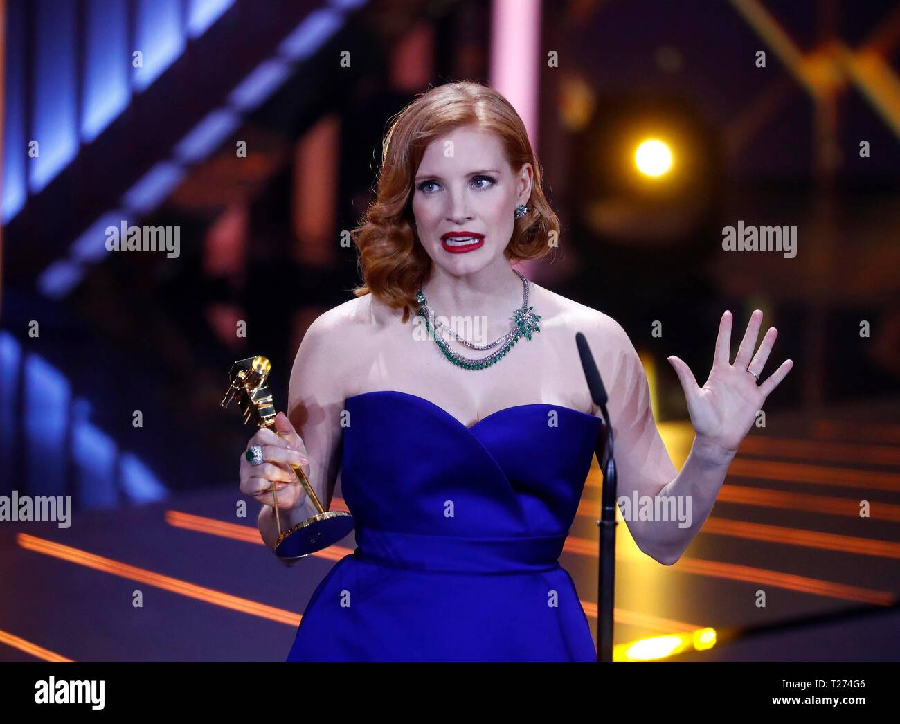Berlin, Germany. 30th Mar, 2019. Jessica Chastain receives the award