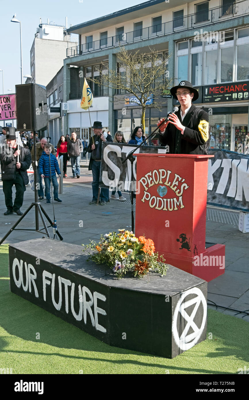 Weston-super-Mare, UK. 30th March, 2019. Extinction Rebellion Bristol  student coordinator Giles Atkinson speaks at a demonstration against climate change. The demonstration was organised by Extinction Rebellion Weston-super-Mare. Keith Ramsey/Alamy Live News Stock Photo