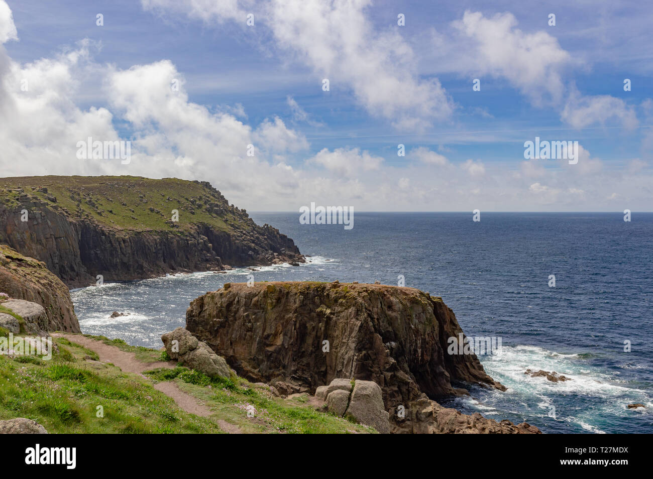 Coastal stream in cornwall hi-res stock photography and images - Alamy