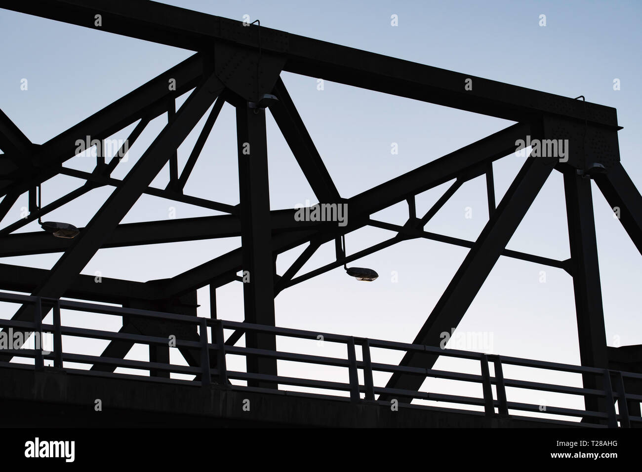 Riveted steel truss bridge hires stock photography and images Alamy