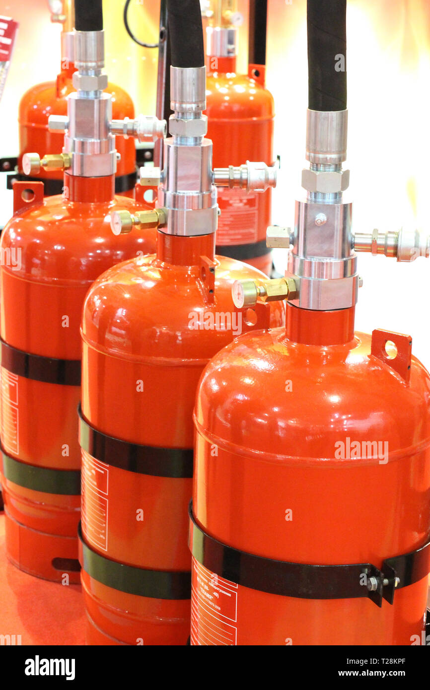 Automatic gas extinguishing installation. Modular gas fire