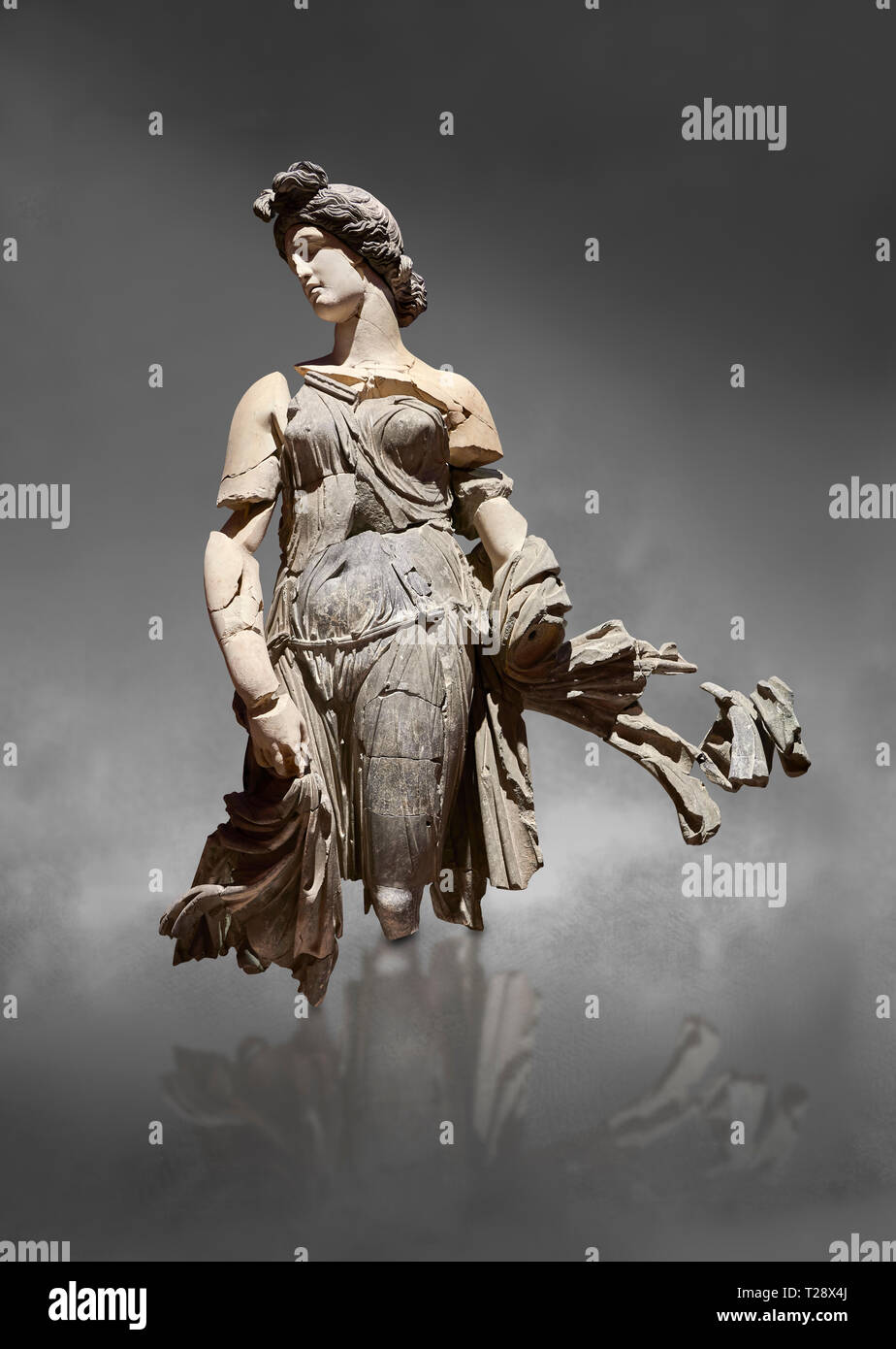 Dancing Statue High Resolution Stock Photography and Images Alamy