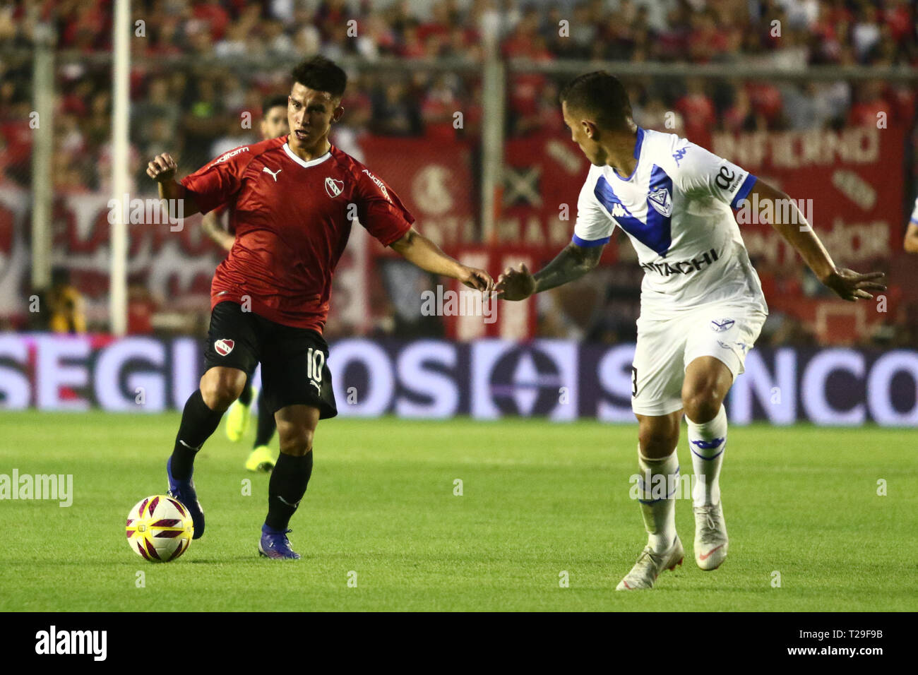 BUENOS AIRES, 30.03.2019: Fernando Gaibor during the match between Independiente and Vélez Sarsfield for Superliga Argentina, this saturday on Libertadores de América Stadium on Buenos Aires, Argentina. (Photo: Néstor J. Beremblum / Alamy News) Stock Photo