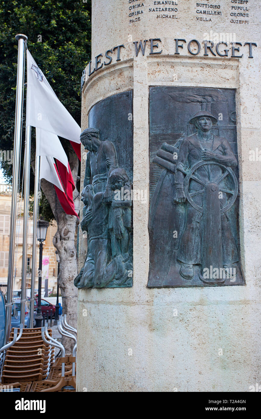 Memorial to fallen soldiers, lest we forget, Gozo Stock Photo