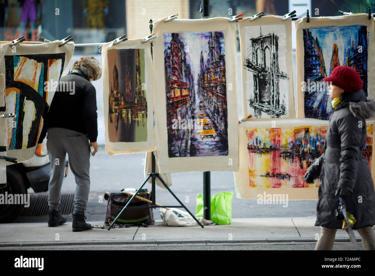 Canvas artwork for sale by street traders at the tourist destination High Line Stock Photo