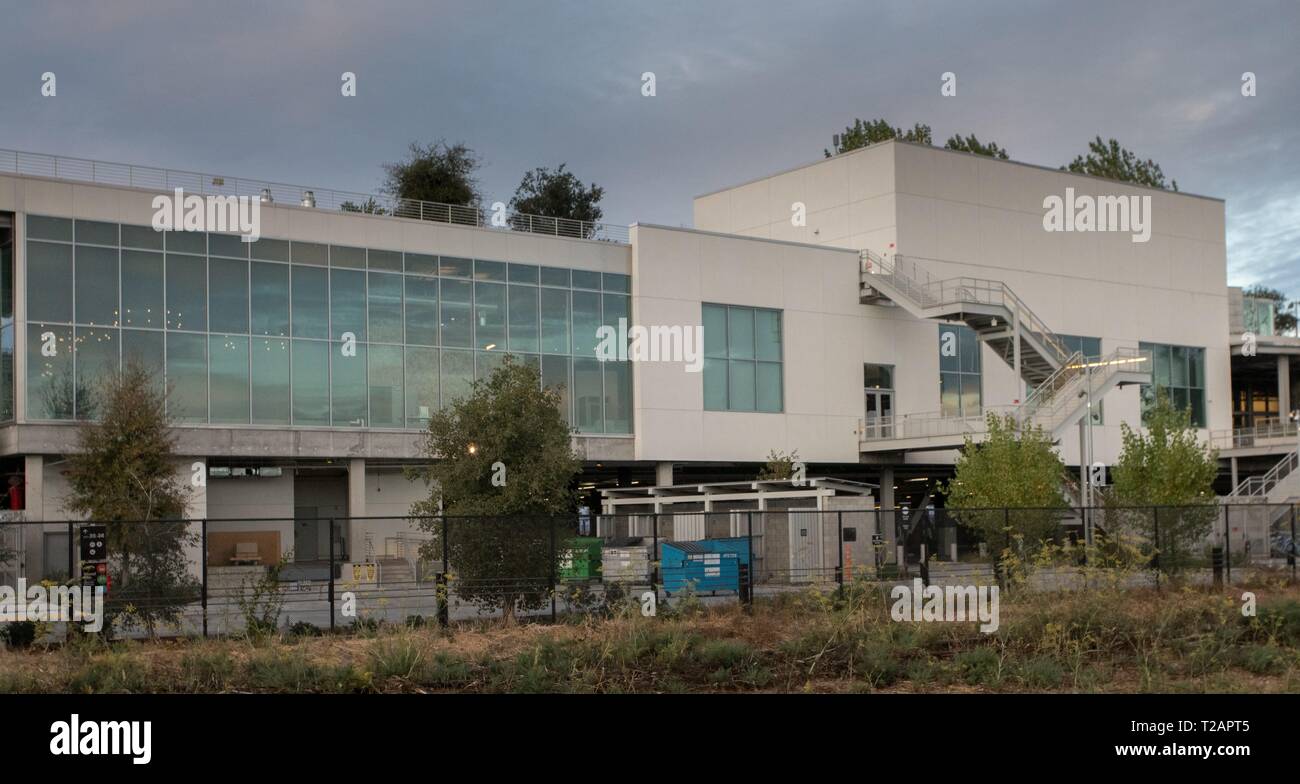 Facebook headquarters in Menlo Park, in the San Francisco Bay Area, in ...