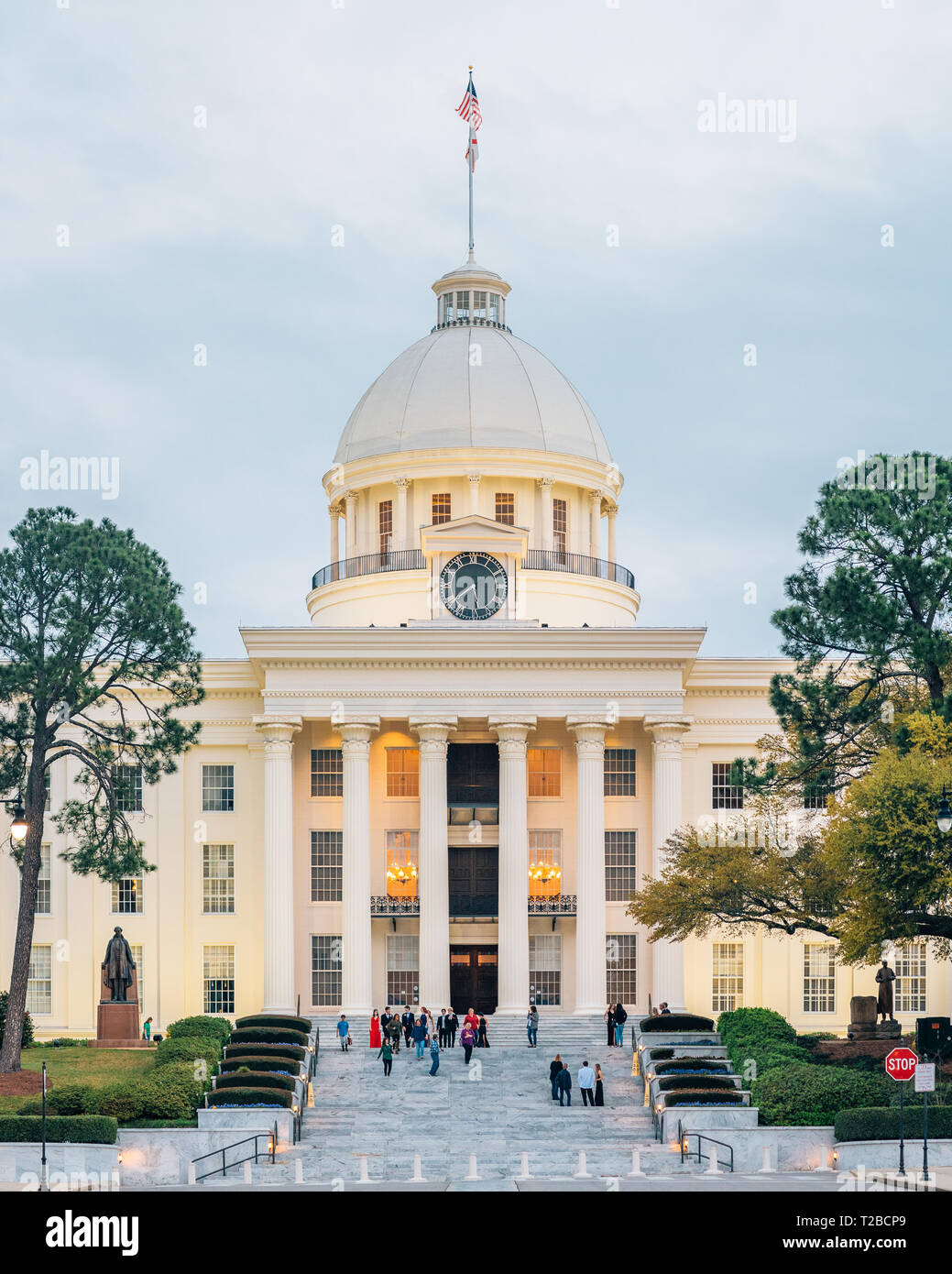 Alabama state capitol in montgomery hi-res stock photography and images ...