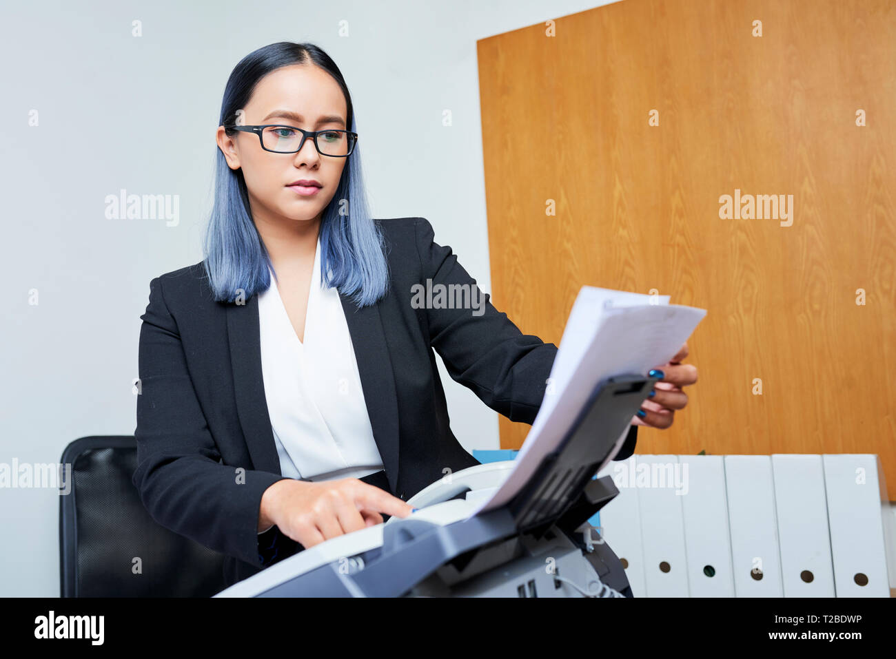 Receiving information hi-res stock photography and images - Alamy