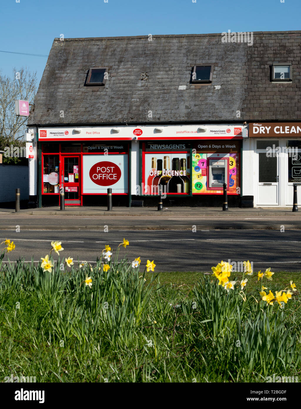 Rugby warwickshire high street hi-res stock photography and images - Alamy