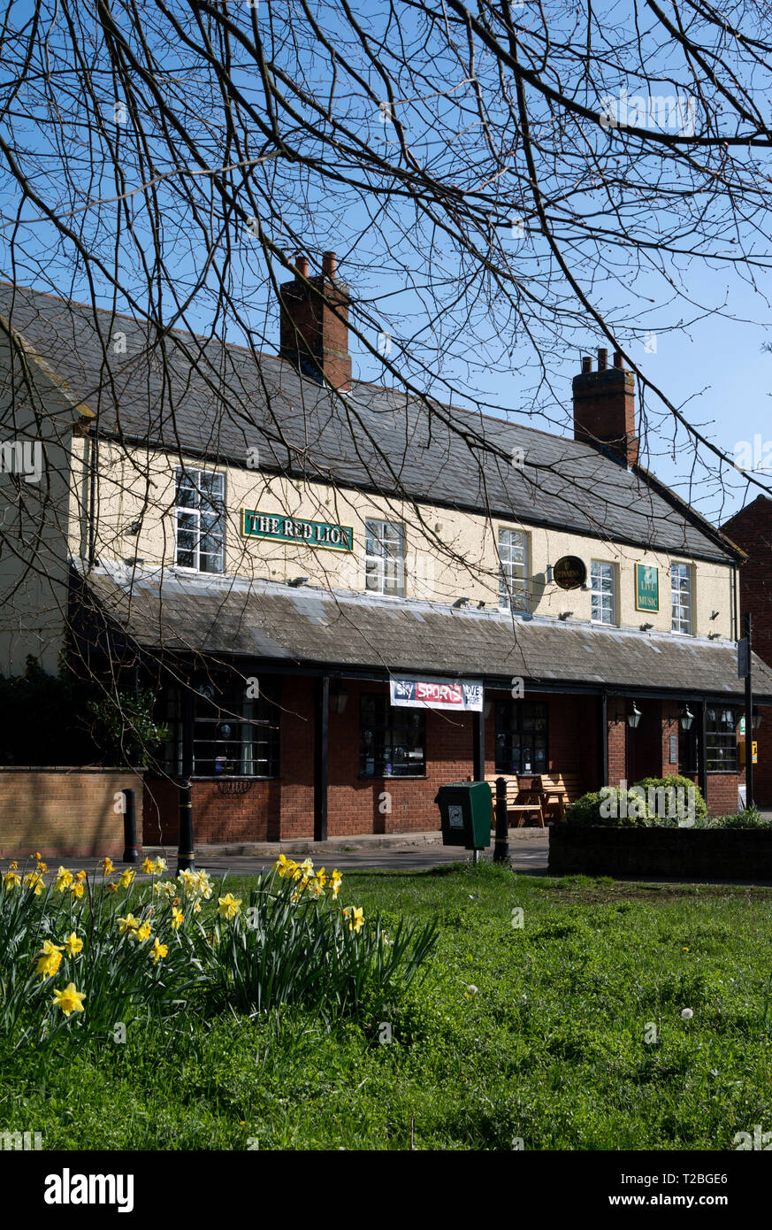 The Red Lion Pub In Spring High Street Hillmorton Near Rugby Warwickshire Uk Stock Photo Alamy